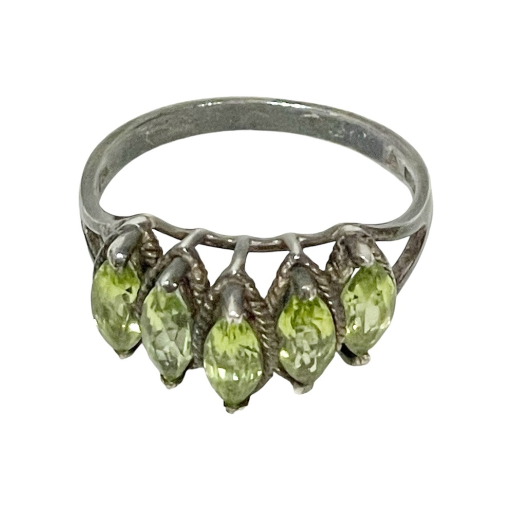 Sterling Silver 925 Size 5.5 Green Stone‎ Ring
